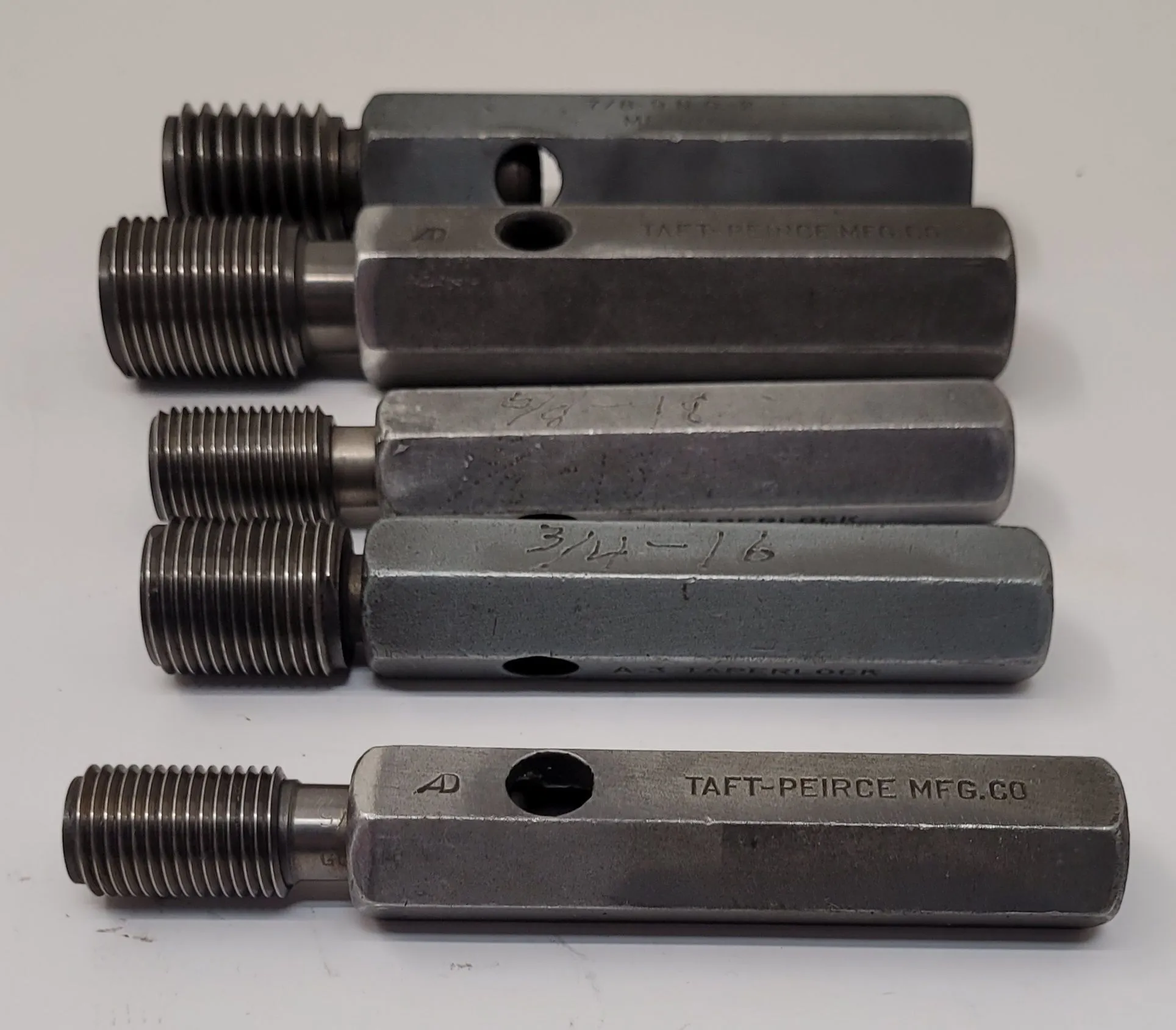 TAFT-PEIRCE GO/NO GO PLUG GAUGES - SET OF 10, VARIOUS THREAD SIZES - undefined