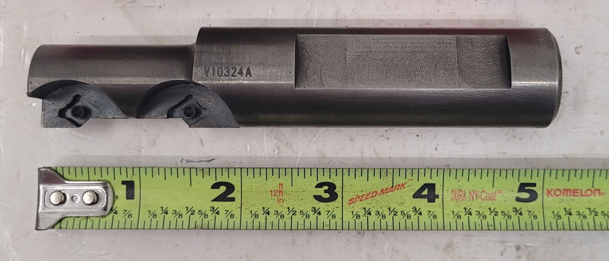 VERMONT V10324 INDEXABLE CHAMFER TOOL, OAL 5IN, SHANK 1IN, BODY .82IN - undefined