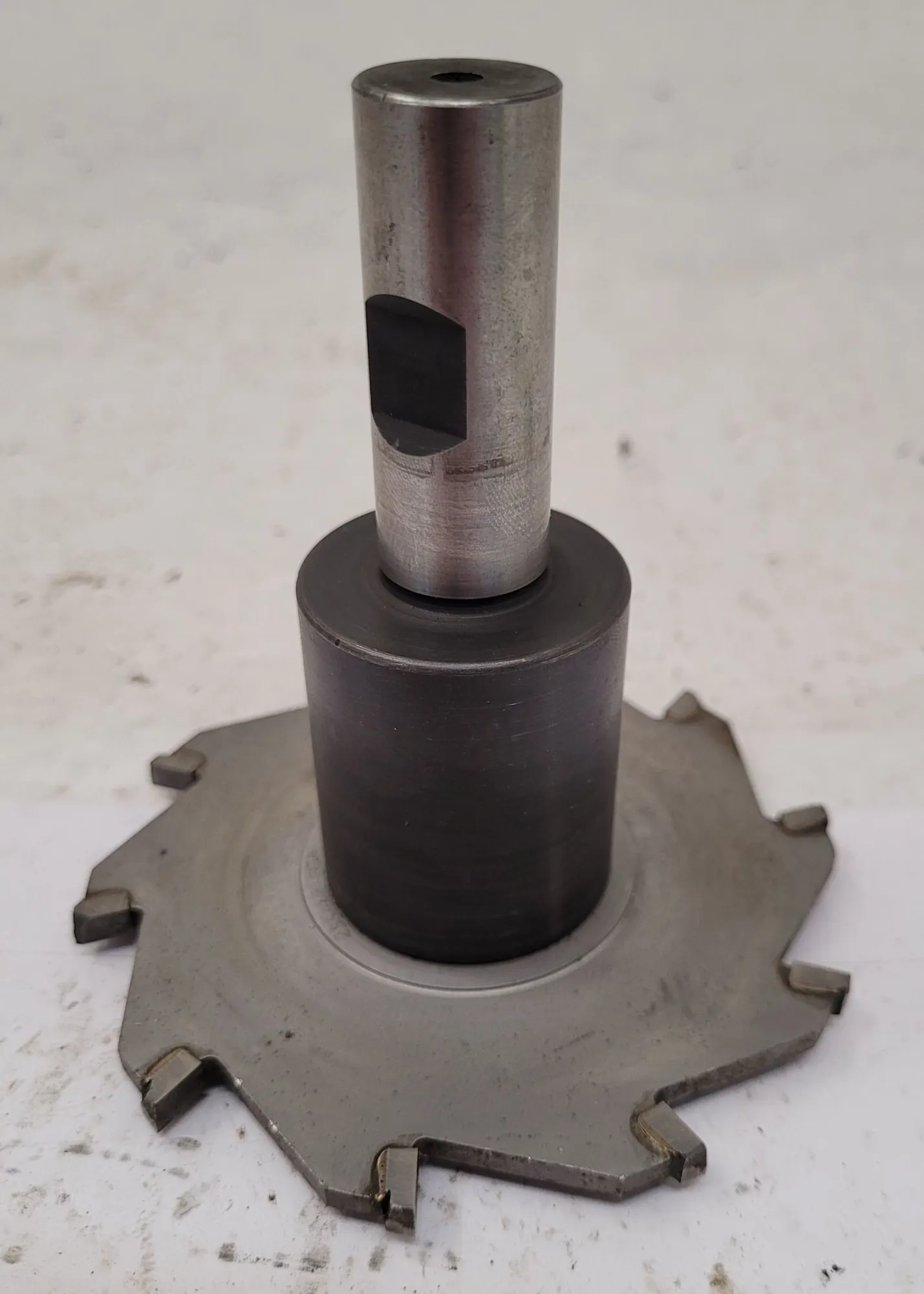 SIERRA AMERICAN SA-1000 SLITTING & SLOTTING SAW ARBOR, 4" DIAMETER, 1/8" THICKNESS, 10 TEETH - undefined