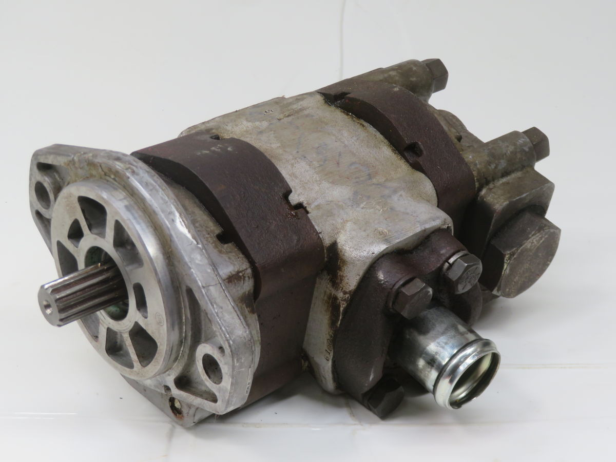 6599895 HYDRAULIC PUMP - undefined