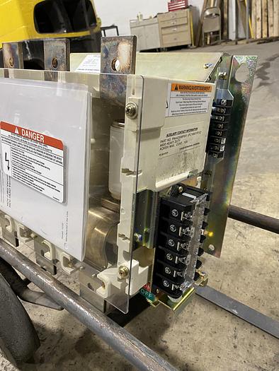 TOSHIBA HCV-1JBU VAC CONTACTOR 208-1500V 600A 42KA I.C. 15KV I.W. - undefined