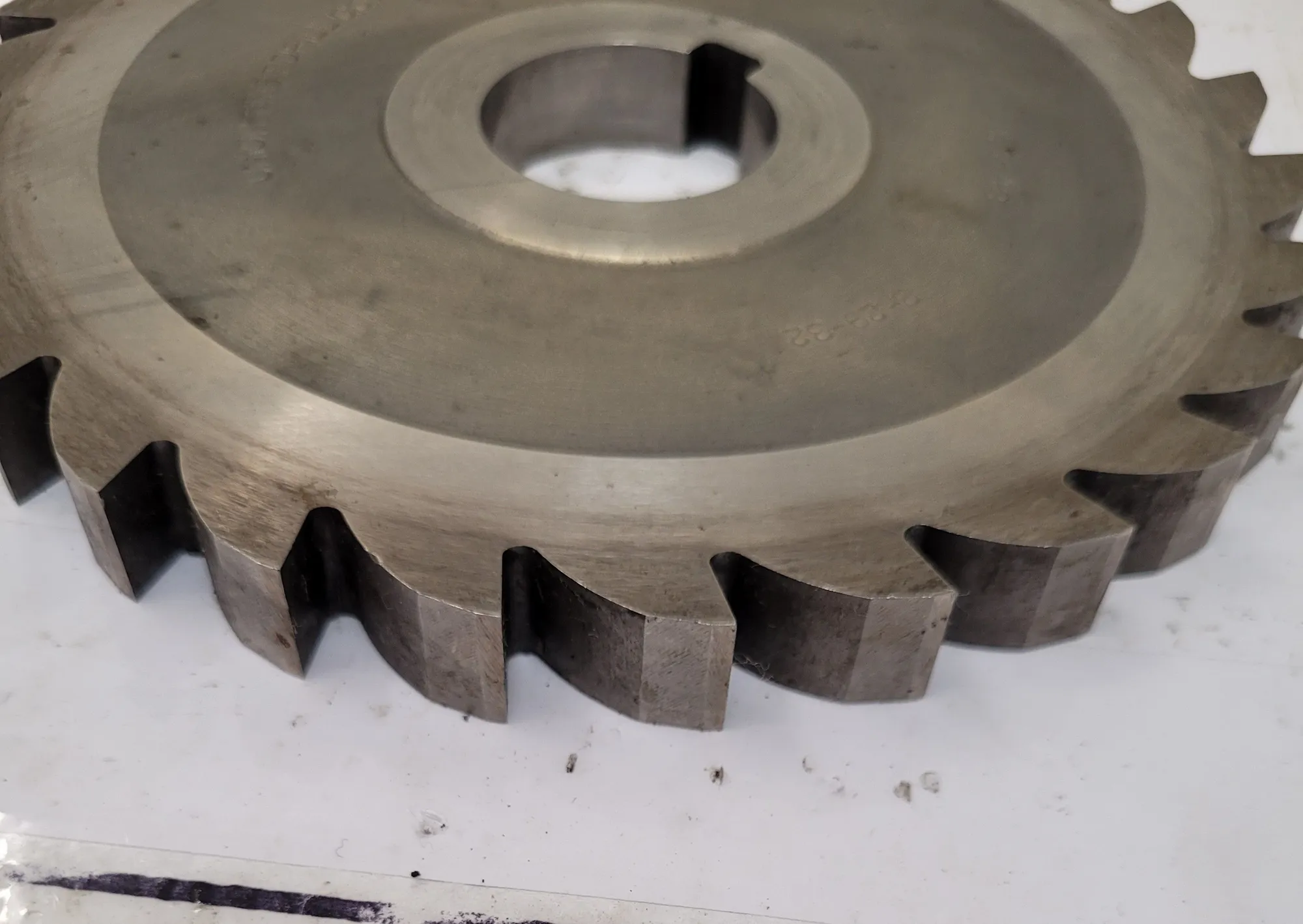UNION TWIST DRILL CO. HS-48 SAWMILL, 6” DIA, 0.5” THK, 1.25” ARBOR, 26 TEETH - undefined