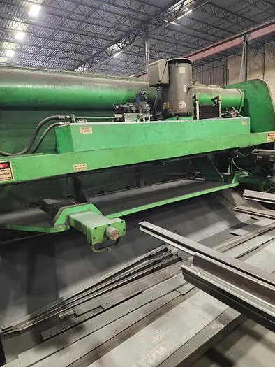 1992 ACCURPRESS 837512 POWER SQUARING SHEAR 12'X3/8" 20HP 36" BACK GAUGE - undefined