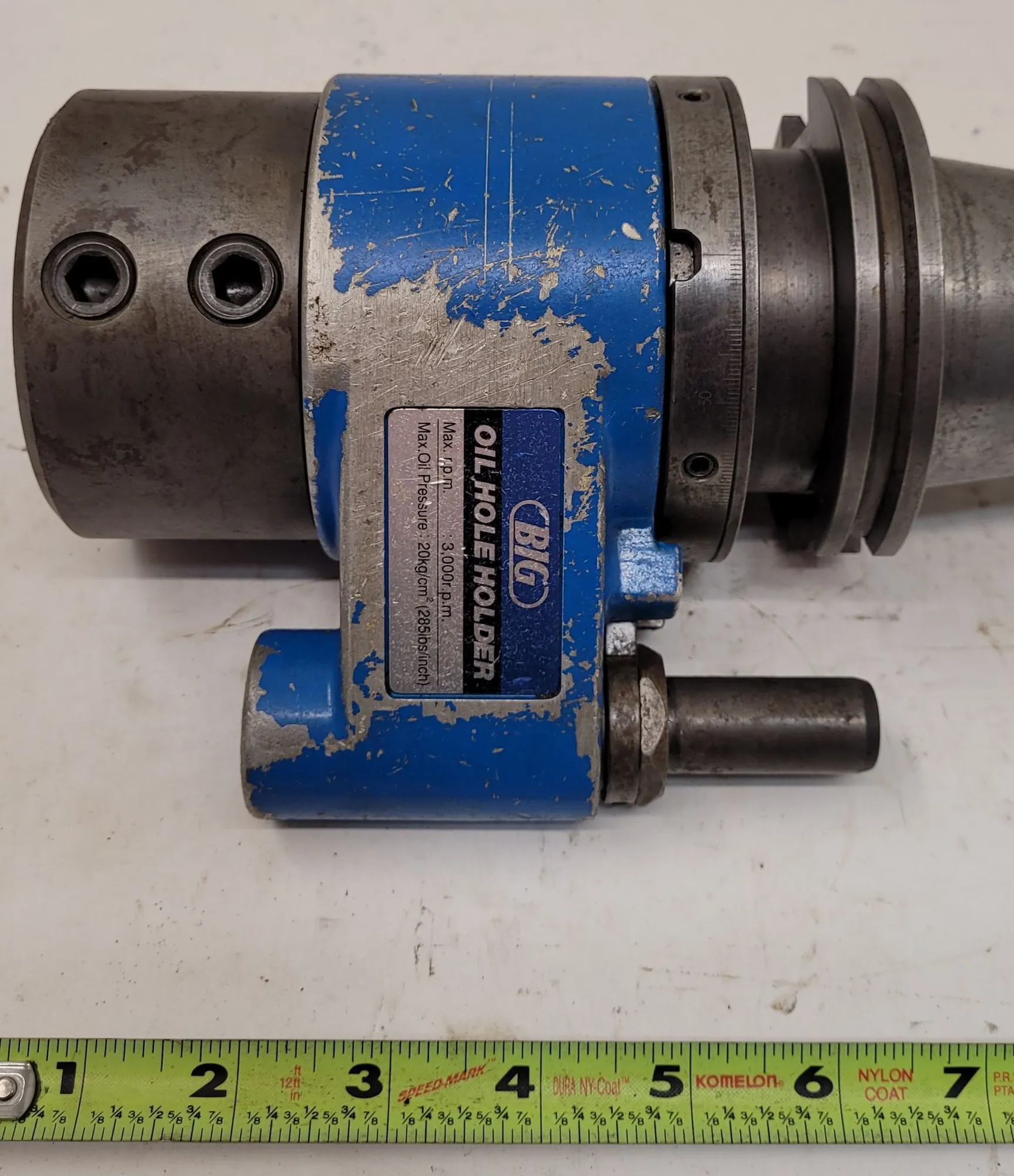 BIG CAT 50 OIL HOLE HOLDER – 1.5IN DIAMETER, MAX RPM: 3000, MAX OIL PRESSURE: 20KG/CM SQUARED - undefined