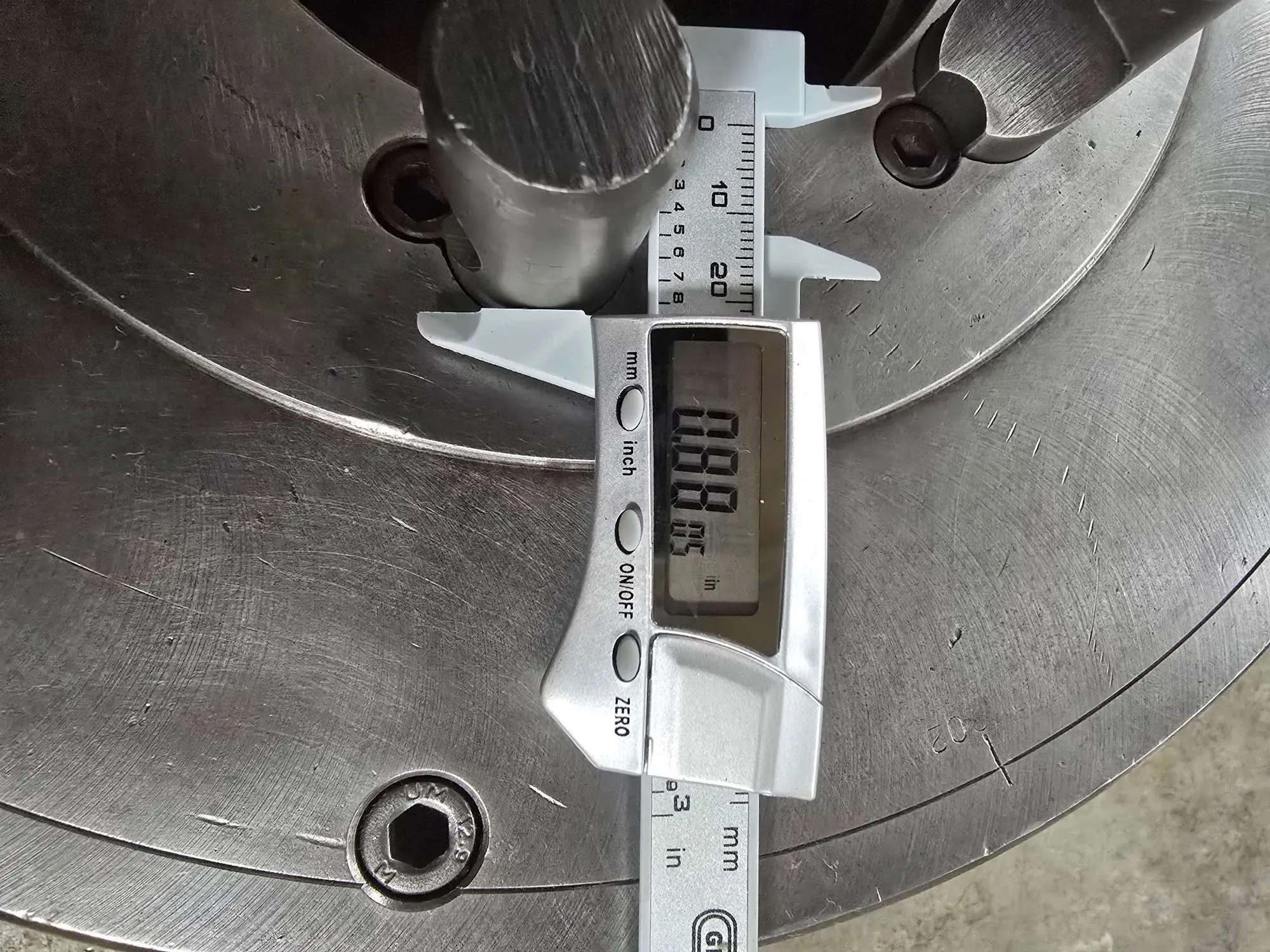 SKAND SWEDEN 12" 3 JAW LATHE CHUCK, 4" HOLE, D1-6 MOUNT, 2 PIECE ADJUSTABLE JAWS - undefined