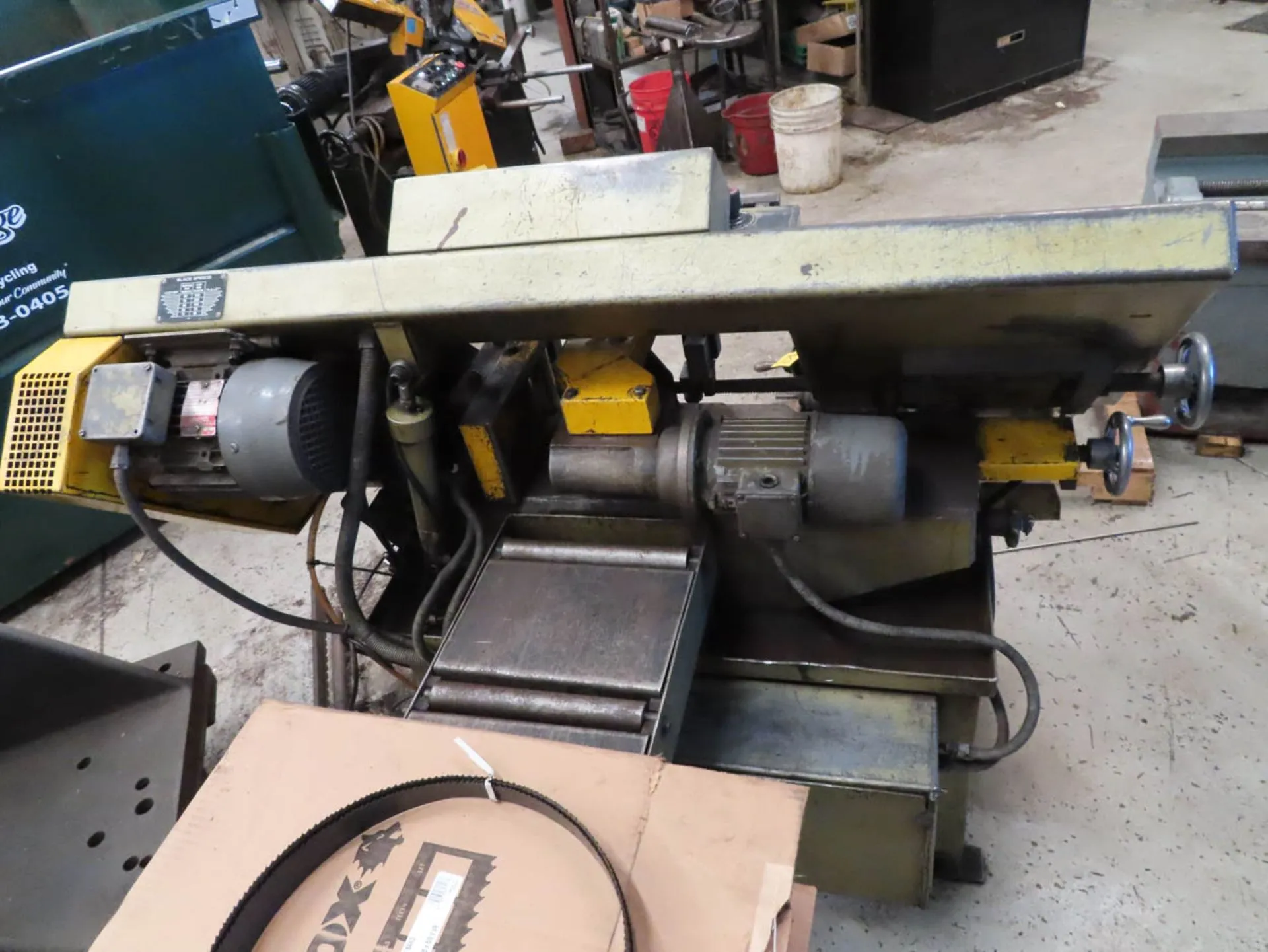 STARTRITE H250A AUTOMATIC HORIZONTAL BANDSAW 10" X 12" CAPACITY 2 HP 230V 3 PHASE - undefined