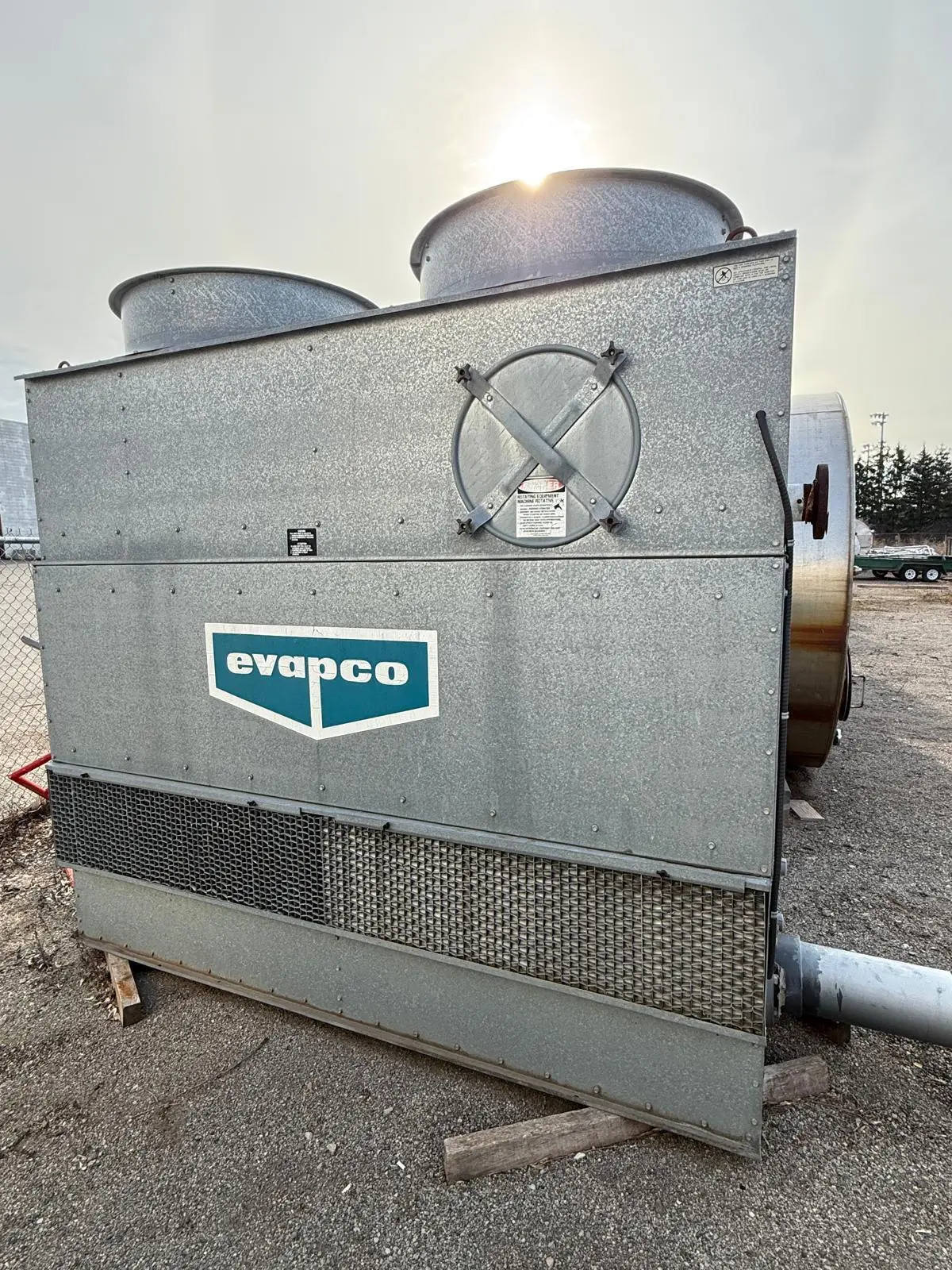 EVAPCO ICT4-79 COOLING TOWER, INDUCED DRAFT COUNTERFLOW, 107X50X110IN, 3500 LBS - undefined