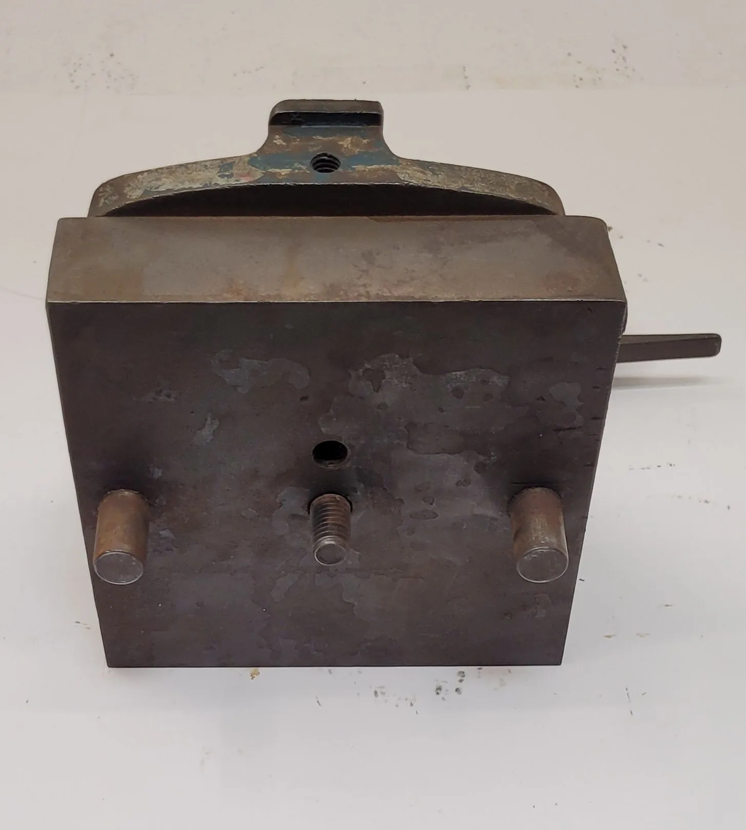 K.O. LEE TAILSTOCK - 5-3/8" CENTER - undefined