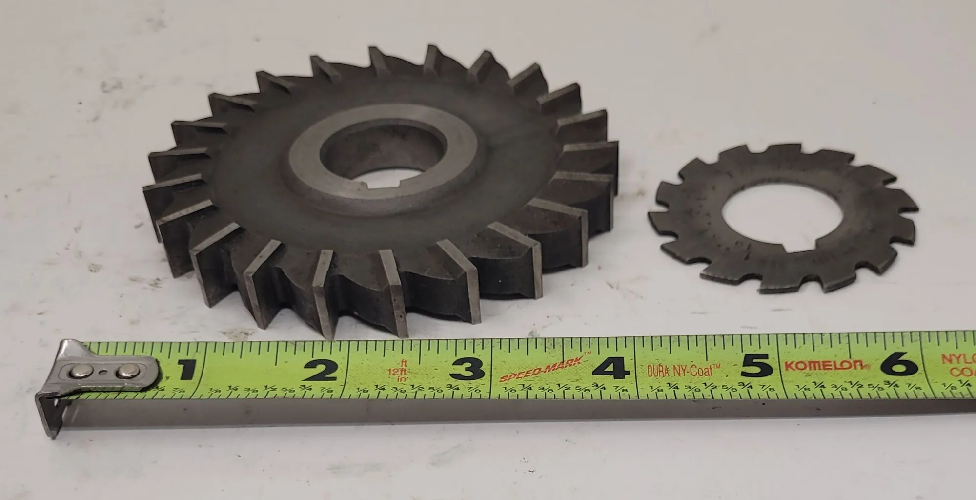 MSC INDUSTRIAL SUPPLY STRAIGHT MILL SLITTING BLADE SET (4" X 22T, 2.125" X 14T) 1" ARBOR - undefined