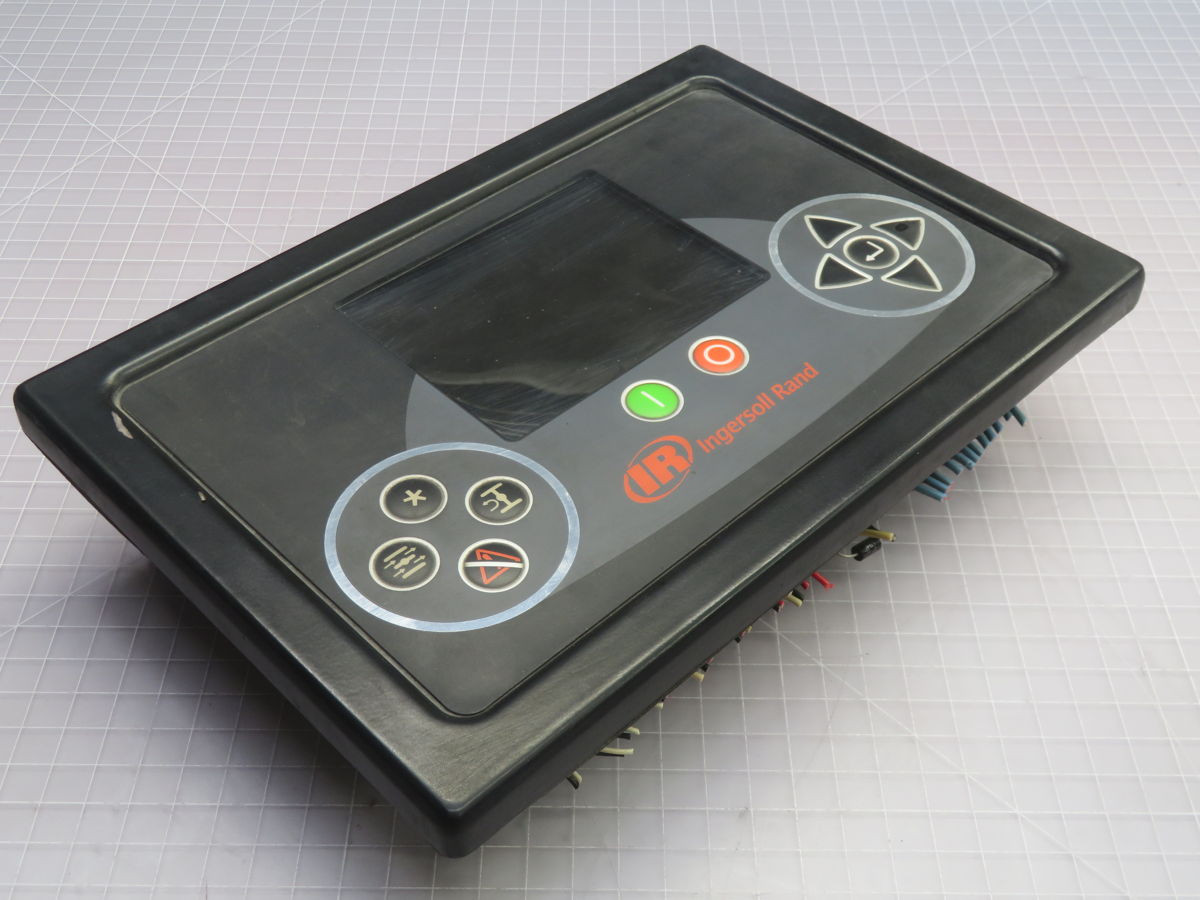 INGERSOLL RAND XE-145M 23711288 ROTARY COMPRESSOR CONTROLLER, INPUT: 10.9-26.4 VDC, OUTPUT: 250 VAC - undefined