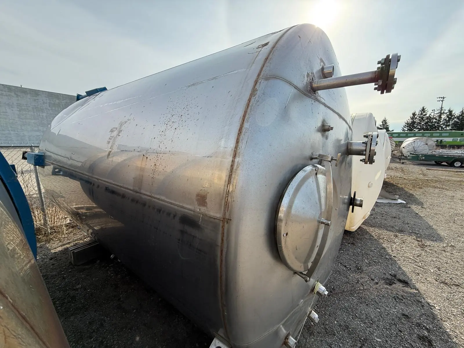 DE LAVAL STORAGE AND PROCESS TANK, 6300 GAL, 316 SS, 108X108X166IN, 8000 LBS - undefined