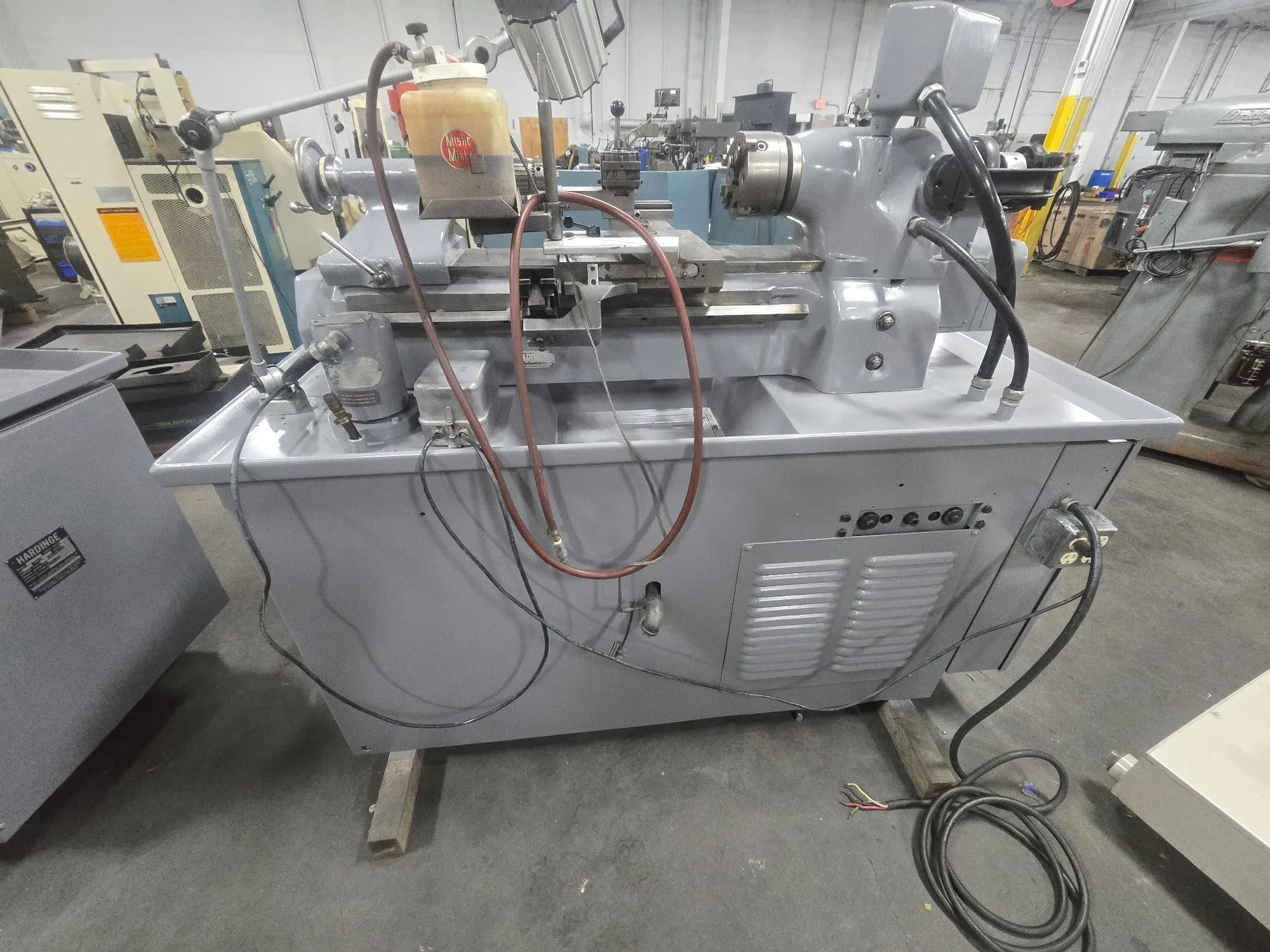 HARDINGE HLV-H WIDE BED TOOL ROOM LATHE, 11" SWING, 18-20" CENTERS, 1.5HP, 125-3000RPM - undefined