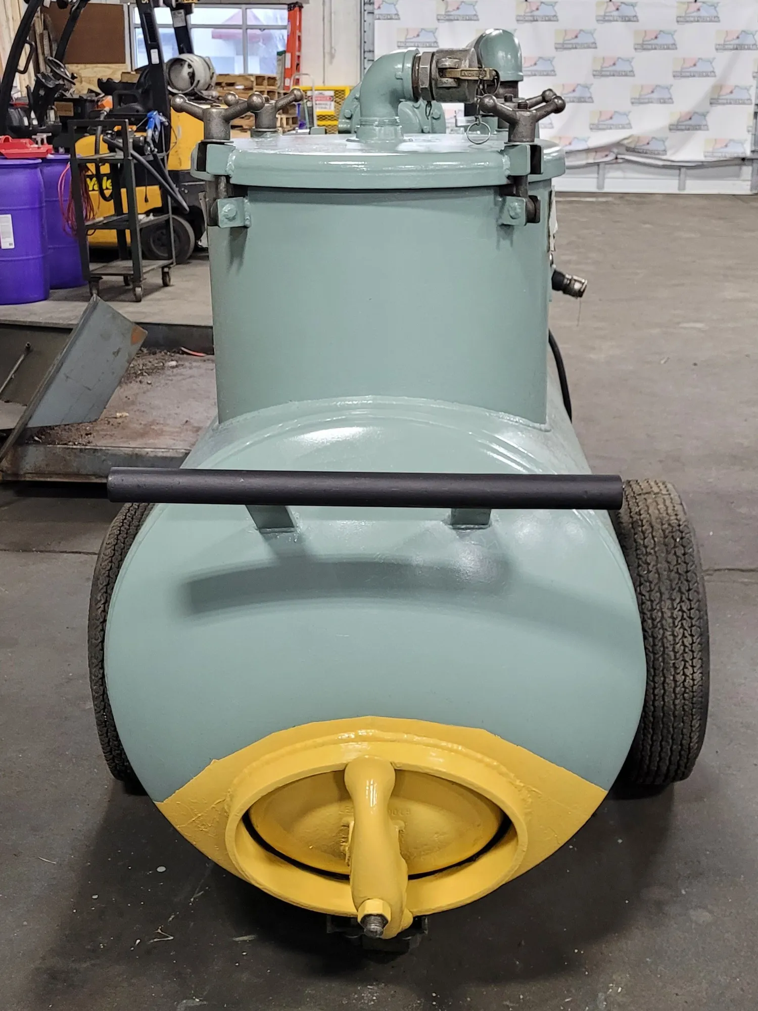 MASTER CHEMICAL XYBEX YELLOW BELLIED SUMP SUCKER YBSS FLUID RECYCLING EQUIPMENT - undefined