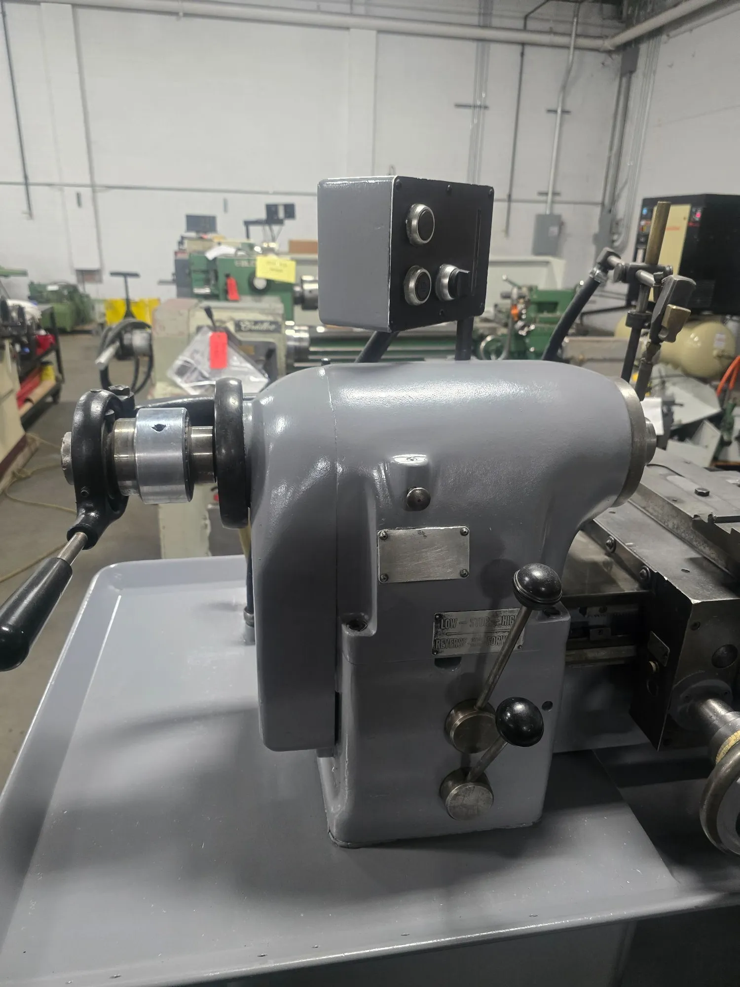 HARDINGE TFB-H TOOLROOM LATHE, 11" SWING, 18" CTRS, 1.5 HP, 125-3000 RPM - undefined