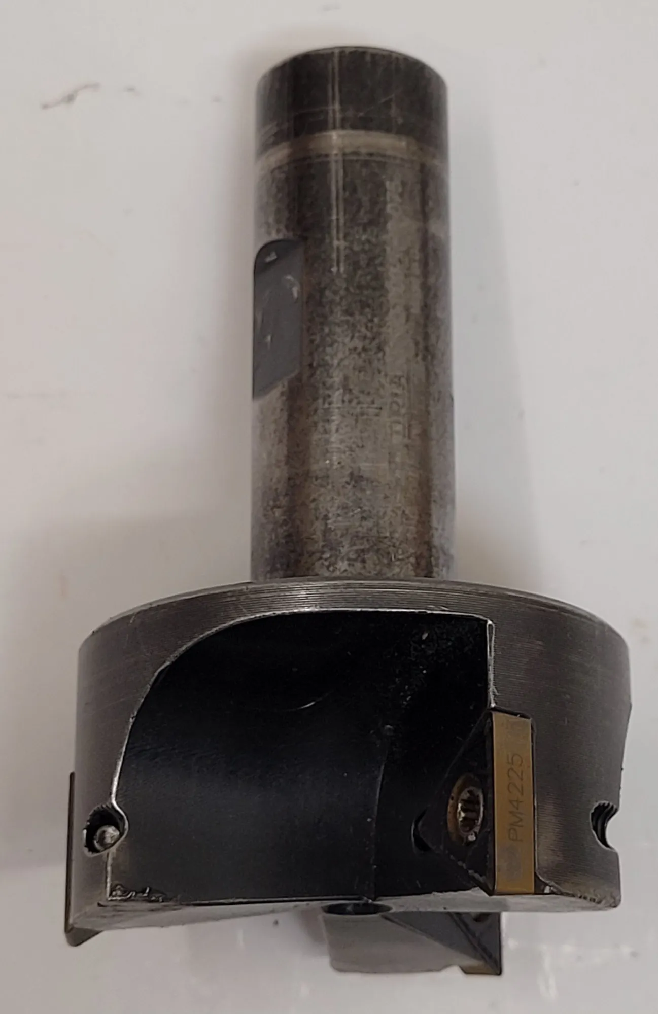 DORIAN TOOL E90-200-TC3-075 90 DEGREE INDEXABLE END MILL - 2" CUT DIAMETER, 3/4" SHANK - undefined