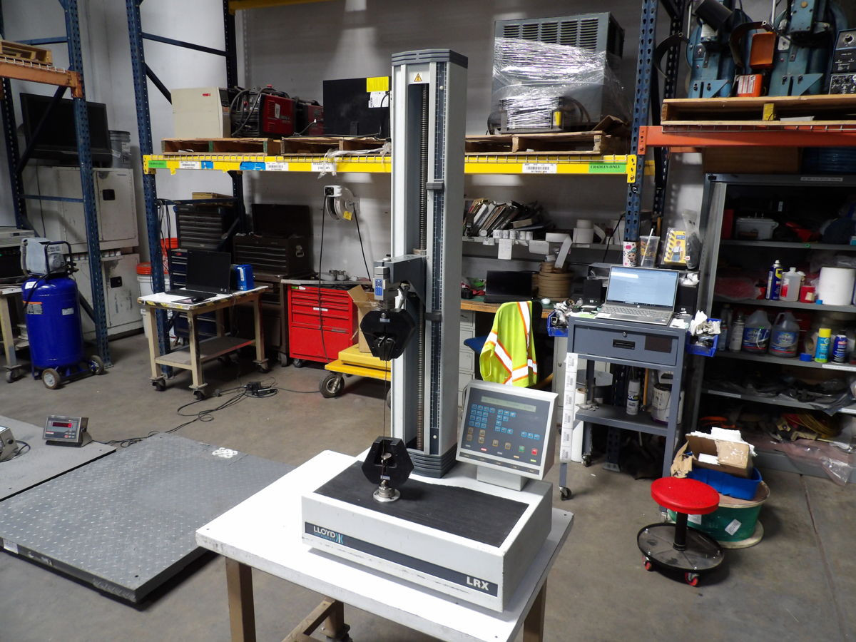 LLOYD INSTRUMENTS LRX5K COMPRESSION AND TENSILE TEST MACHINE - undefined