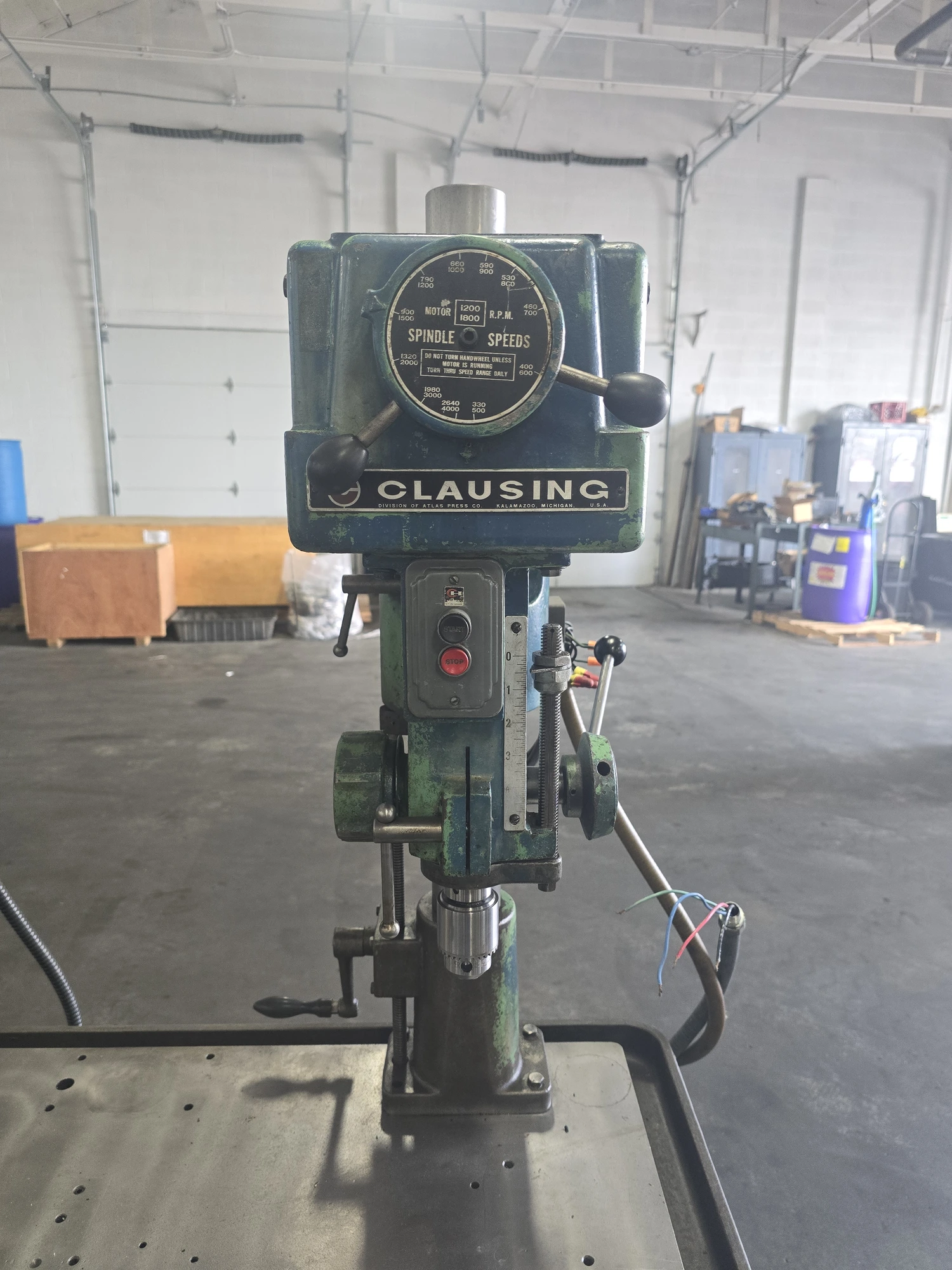 CLAUSING 1666 DUAL SPINDLE DRILL PRESS ON PRODUCTION TABLE - undefined