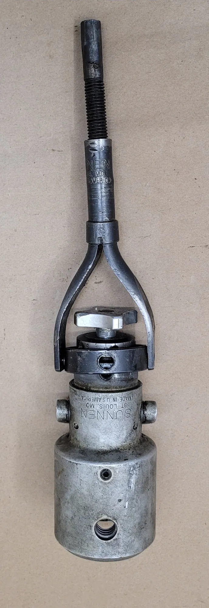 SUNNEN GGN-150 MANDREL DRIVER, ID 0.744"-3.875", OAL 12", RPM 275-450 - undefined