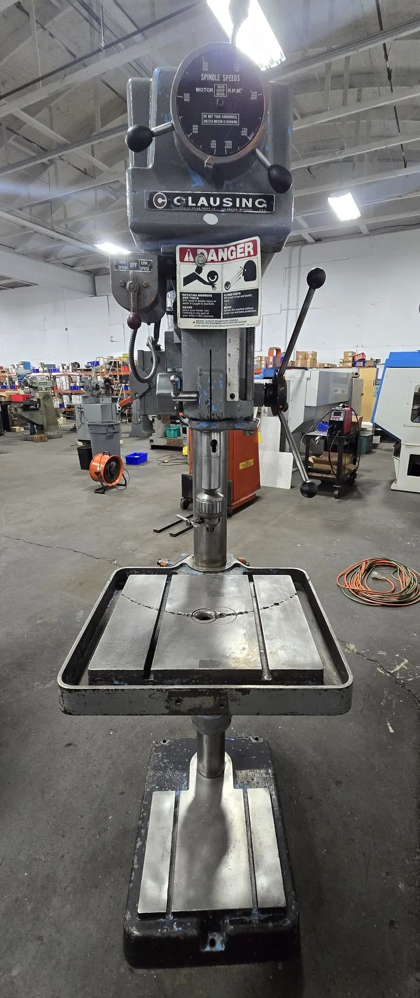 CLAUSING 2276 20" FLOOR DRILL PRESS, 1-1/4" CAPACITY, VARIABLE SPEED 150-2,000 RPM - undefined