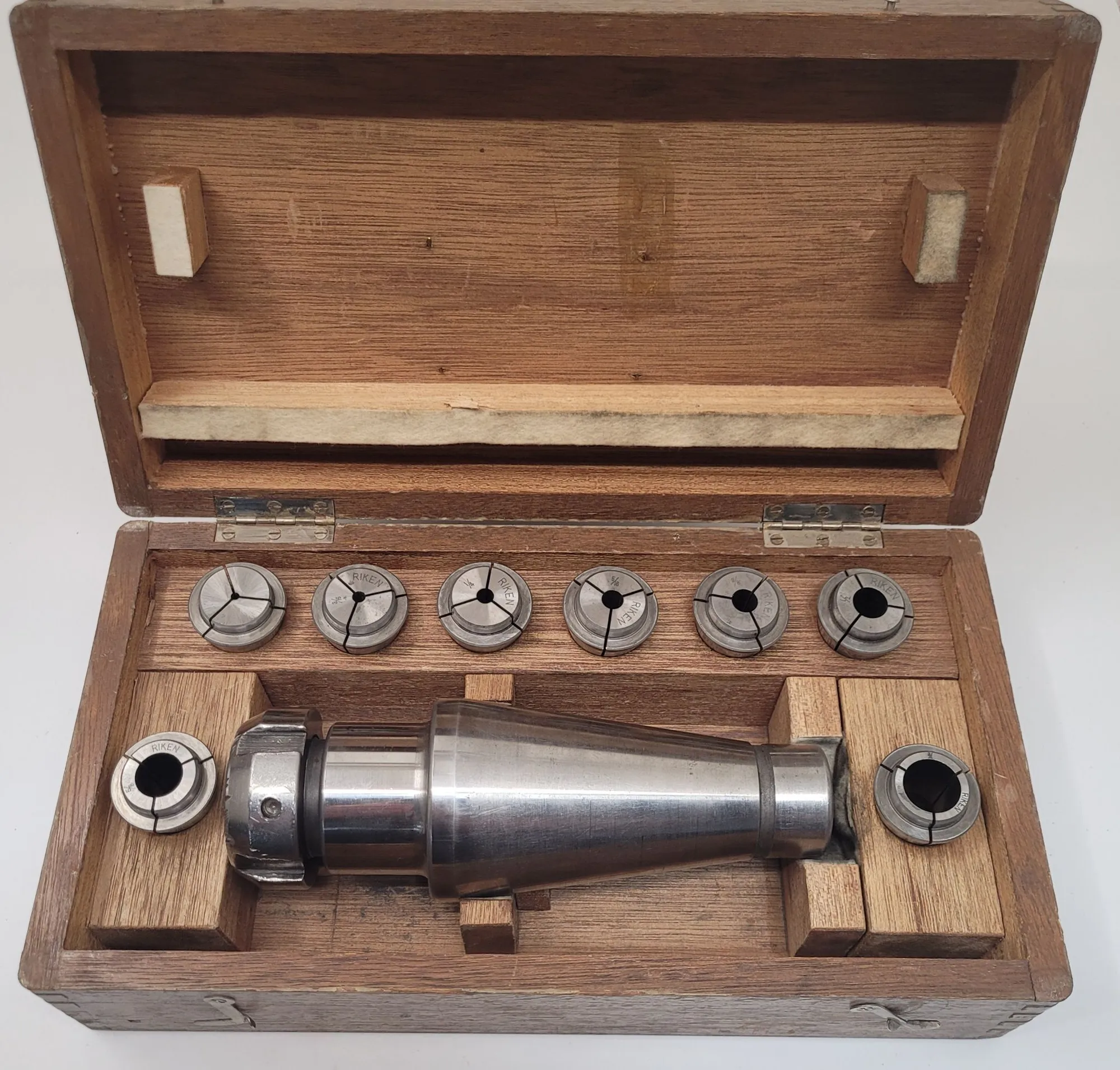 SPRING COLLET CHUCK - NT50 ADAPTER - 7-7/8IN OAL - 2.44IN NUT DIAMETER - undefined