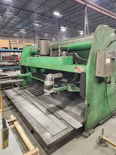 1992 ACCURPRESS 837512 POWER SQUARING SHEAR 12'X3/8" 20HP 36" BACK GAUGE - undefined